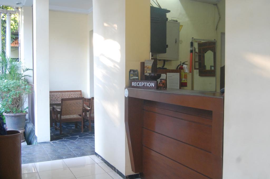 Sagan Huis Hotel Yogyakarta Exterior foto