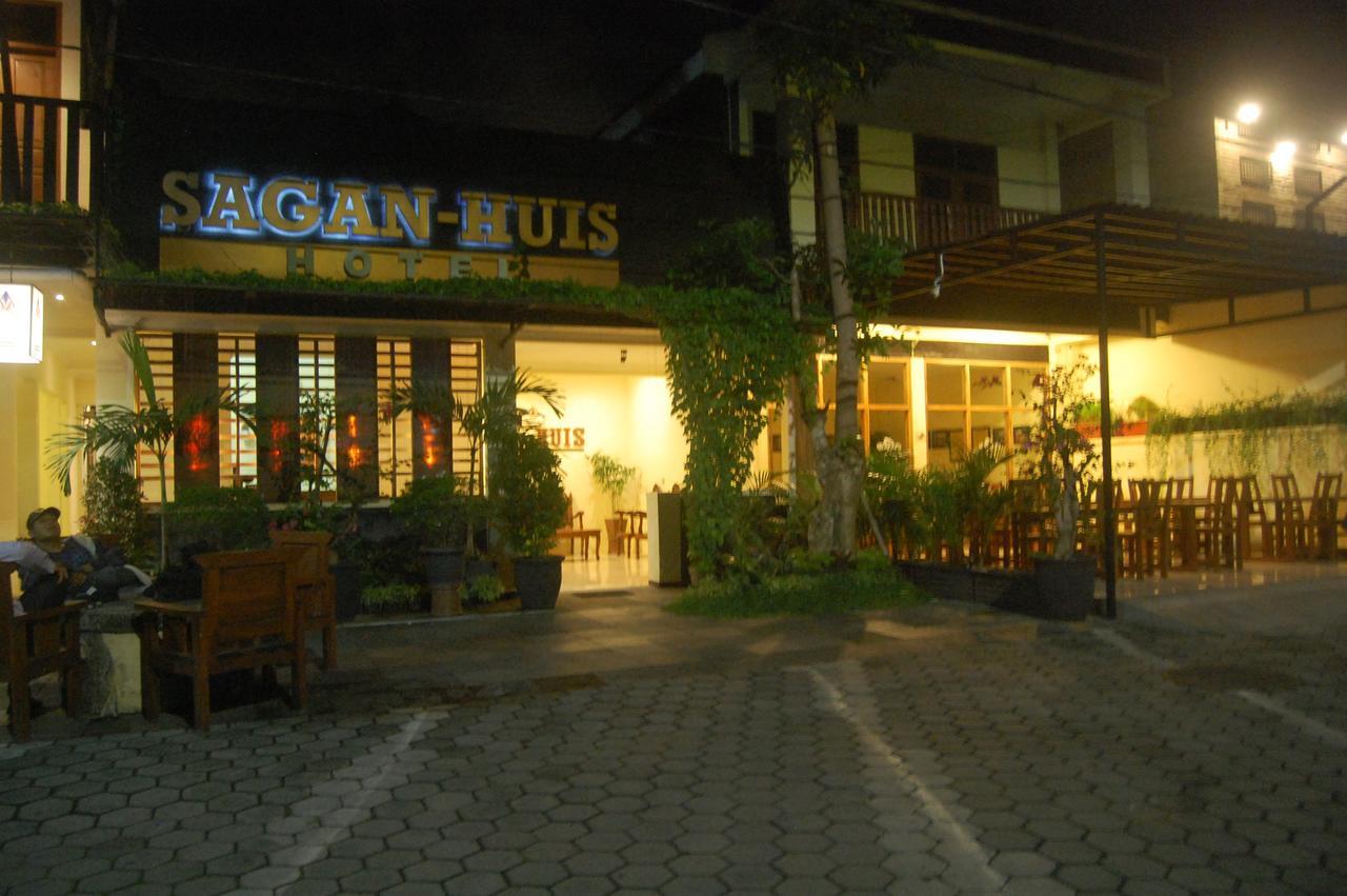 Sagan Huis Hotel Yogyakarta Exterior foto